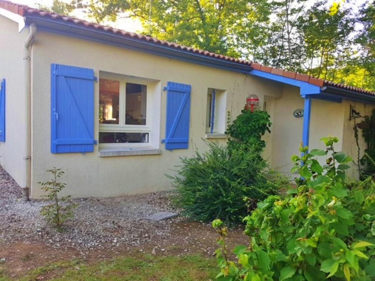 Vakantie Woning Le Chat Maison 175 Ecuras Экстерьер фото
